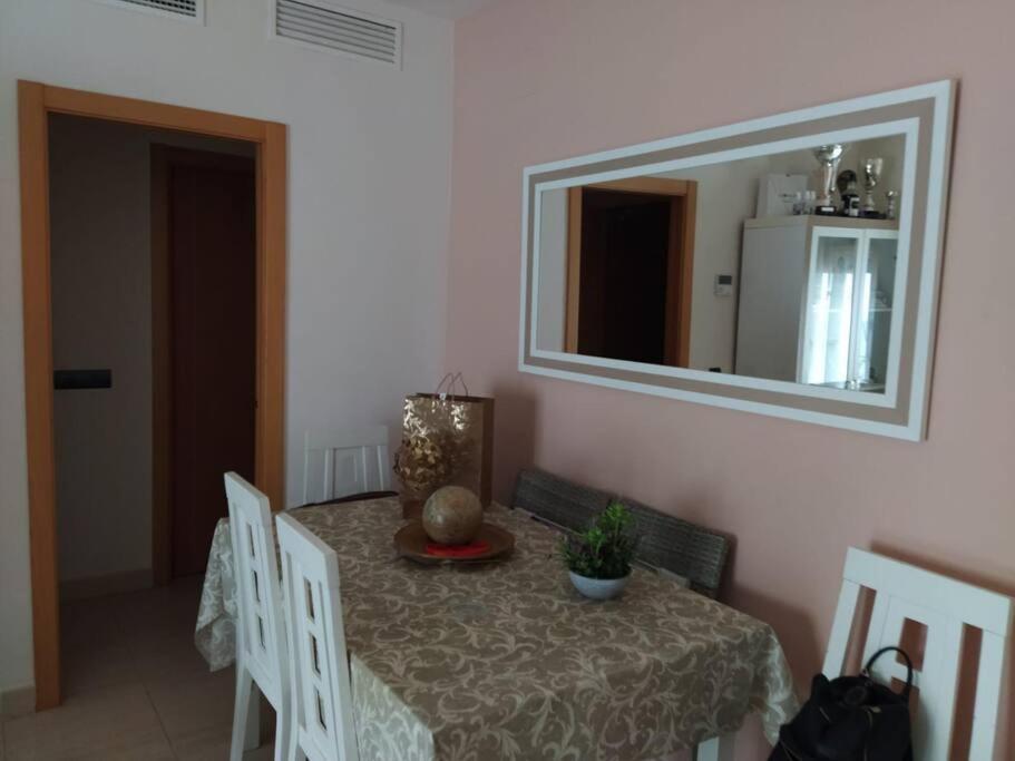 Apartmán Bajo Puerta De Alcazaba Retamar  Exteriér fotografie