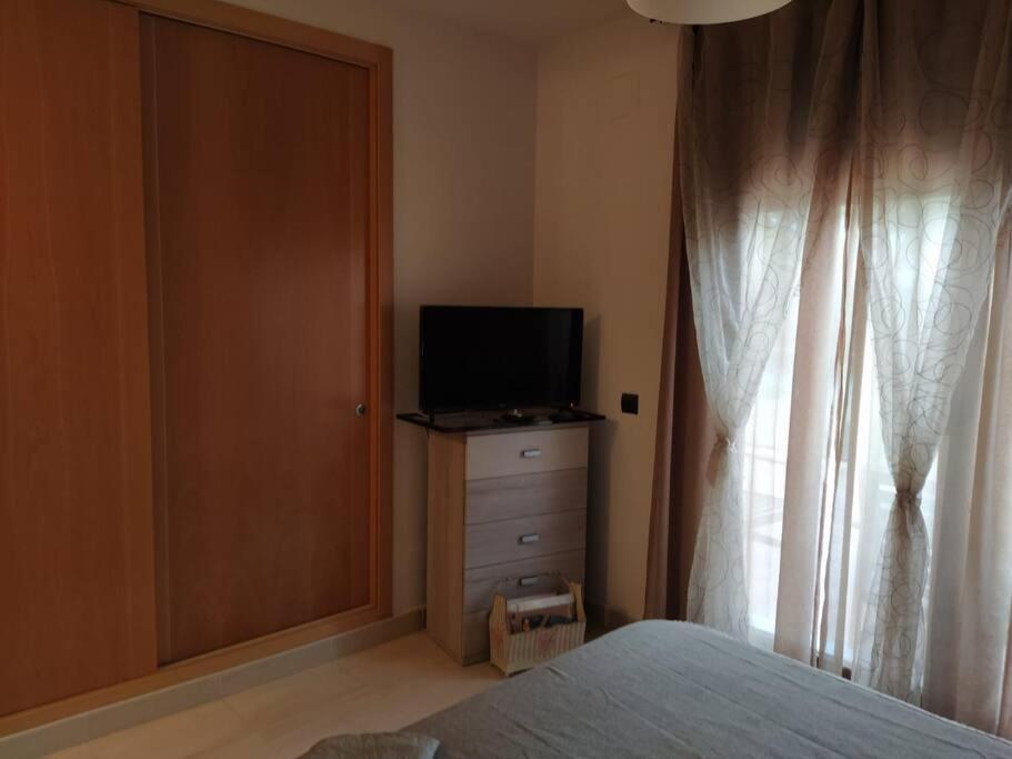Apartmán Bajo Puerta De Alcazaba Retamar  Exteriér fotografie